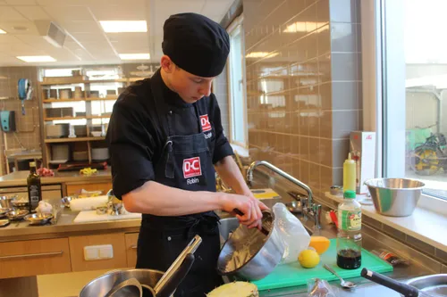 dr coll robin krikken aan het werk