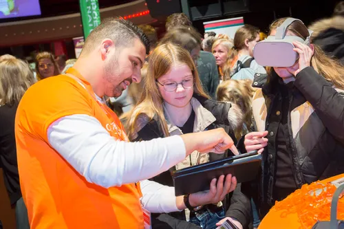 in gesprek zorgzaak aw