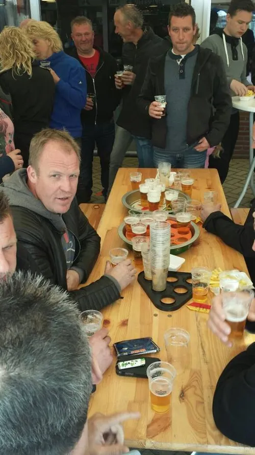 na het schoolvoetbal