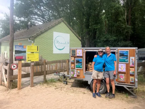 Dwingeloo Foto Tipkar met vrijwilligers Blauwe Meer - Barbara Halverhout