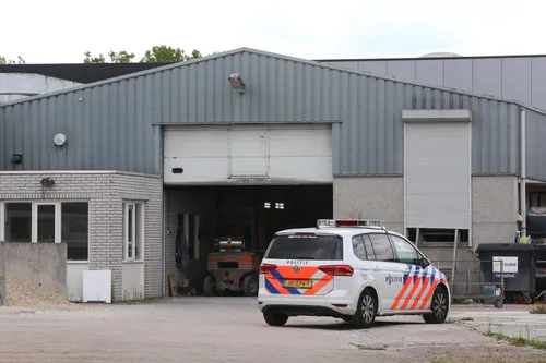 08587c01 f82e 4795 bf2e faf1be246f70