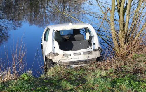 auto te water den bosch 2