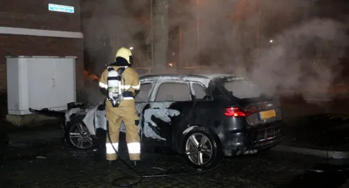 autobrand alberdingk thijmstraat den bosch 1