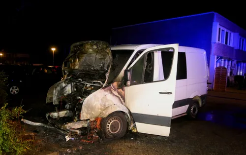 bestelbus in brnd tweede slagen den bosch 1