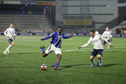 fcdb j ajax 2 2172 jpg