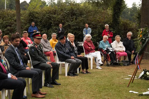 herdenking indie 005 2