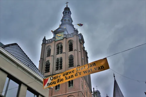 intocht onthulling 160