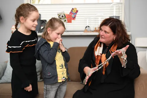 20200229 dongen jst6446