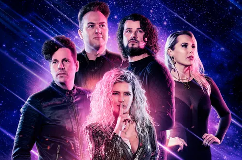 De band Q5 sluit het programma op 25 april af