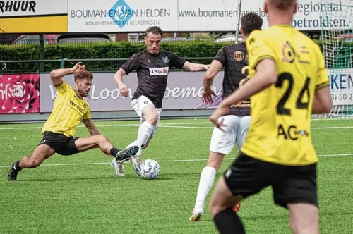 Jan Gerrits jr. in actie tijdens zijn laatste wedstrijd