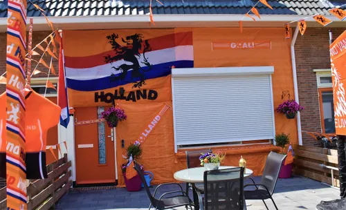 ek oranjeversiering f