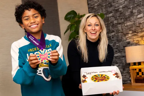 jayvion hasewinkel met wethouder dewy leal