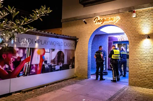 download 114180 s1000x1000