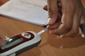 blood glucose testing kolkata 2011 07 25 3982 cc by 30 300x199
