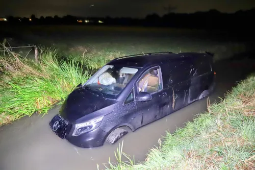 27f29e3a-b880-48eb-b986-7d1113888fcd