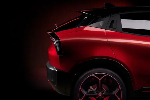 12 alfa romeo junior exterieur