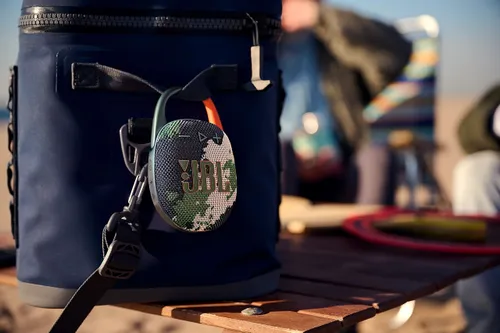 cma jbl clip 5 beach 152 hr