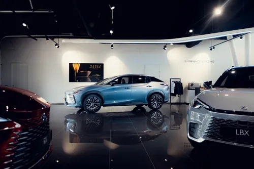 lexus rz300e aether blue 1