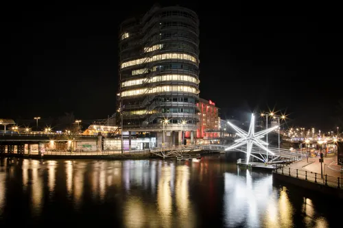 Polaris - by Jun Ong