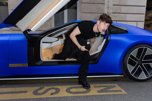 barry keoghan jaguar 23