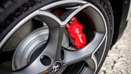 Alfa-Romeo-Junior-VELOCE-280