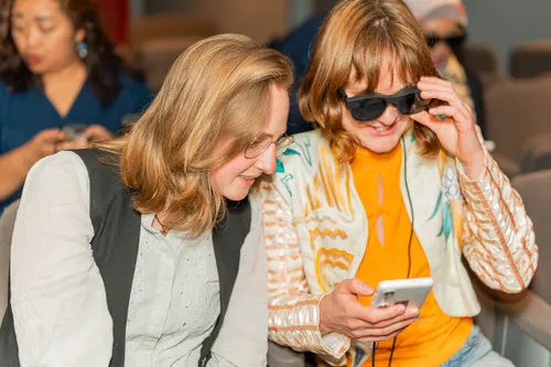 hnt livetext credits ali parpaei 07