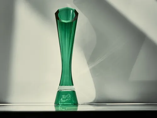 1920 skoda auto celebrates 130 years of heritage during its 22nd time as the main partner of the tour de france 2 d03adb0a