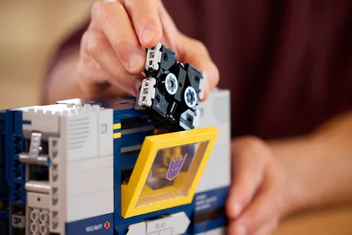 soundwave 10358 lifestyle build 05