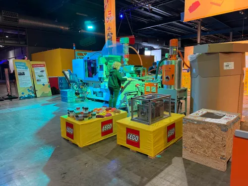 lego fabriek