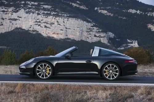 08-porsche-911-targa.jpg