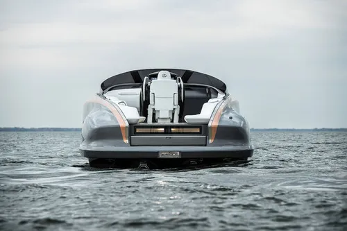 09-Lexus-Sports-Yacht-Concept