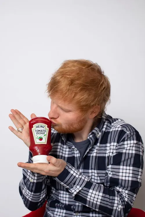 2. ED SHEERAN X HEINZ EDCHUP BTS_UK EMEA_2