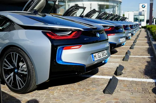 BMW_i8_back