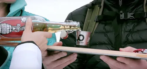 Gooi die glaasjes maar vol