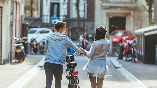 booking-travel-amsterdam