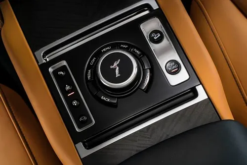Cullinan MR Interior 3