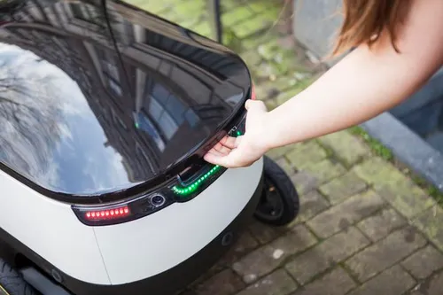 domimos_pizza_bezorgrobot_2