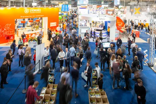 <i>Drukte op de beursvloer.</i>