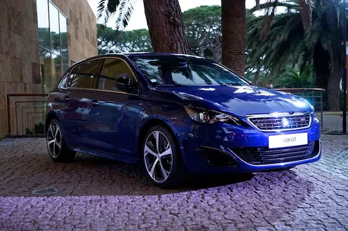 Peugeot_308_GT_hatchback