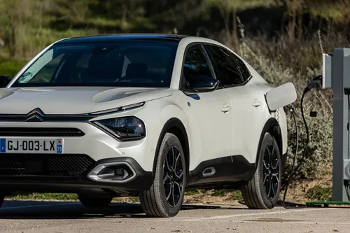 e c4 x electric 50 kwh accu