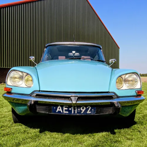 Electric Citroen DSla - 34 of 55