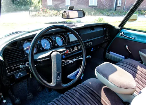 Electric Citroen DSla - 44 of 55