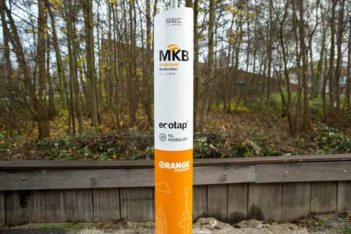 Laadpaal van Orange Charging.