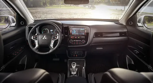 interieur design mitsubishi outlander phev