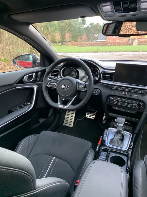 <i>De cockpit van de bestuurder.</i>