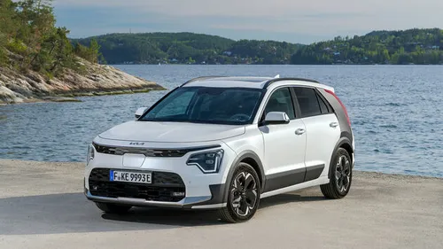 De vernieuwde Kia e-Niro heet vanaf nu Kia Niro EV