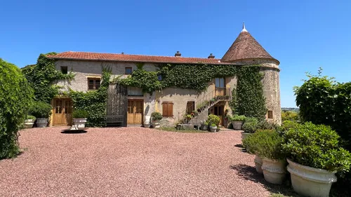 La Colline du Colombiers, het stulpje van de familie Troisgros