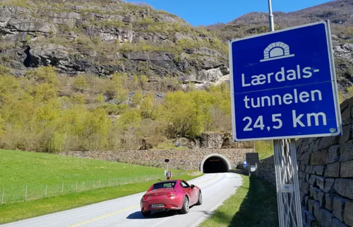 De L\u00e6rdal Tunnel, de langste tunnel ter wereld