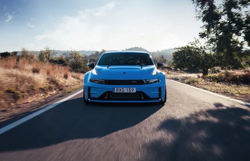 lynkco_03_cyan_concept_13