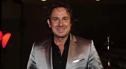 <em>De grootste Nederlandse artiest.<\/em>